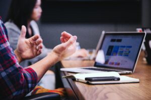 De la perspective au partenariat : les 4 points de contact essentiels dans la communication d’un fonds d’investissement